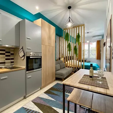 Thissio, Downtown By 'philoxenia In Athens' Appartamento Atene
